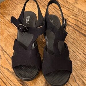 Lifestride Bzees Everly Sandals Sz 6.5 Black Comfort‎